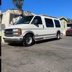 1999 Chevrolet Astro Van