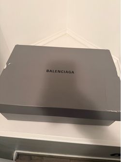 Balenciags tracks