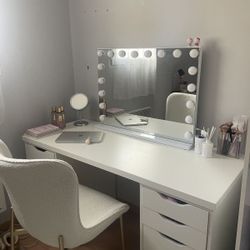 White Vanity: Use It As Study Table Or Makeup 