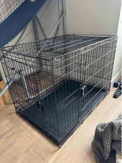 Dog crate