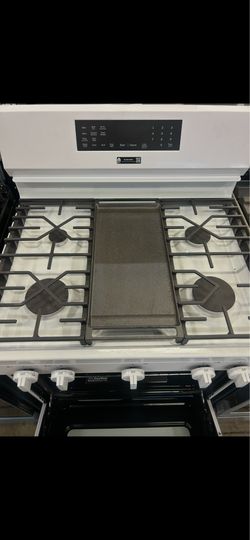 New GE Gas Stove 5 Burner w/ Griddle – Local Delivery&Installed!!!