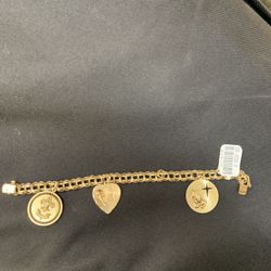 14k Gold Charm Bracelet 