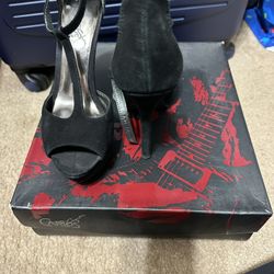 Black Carlos Santana Heels 