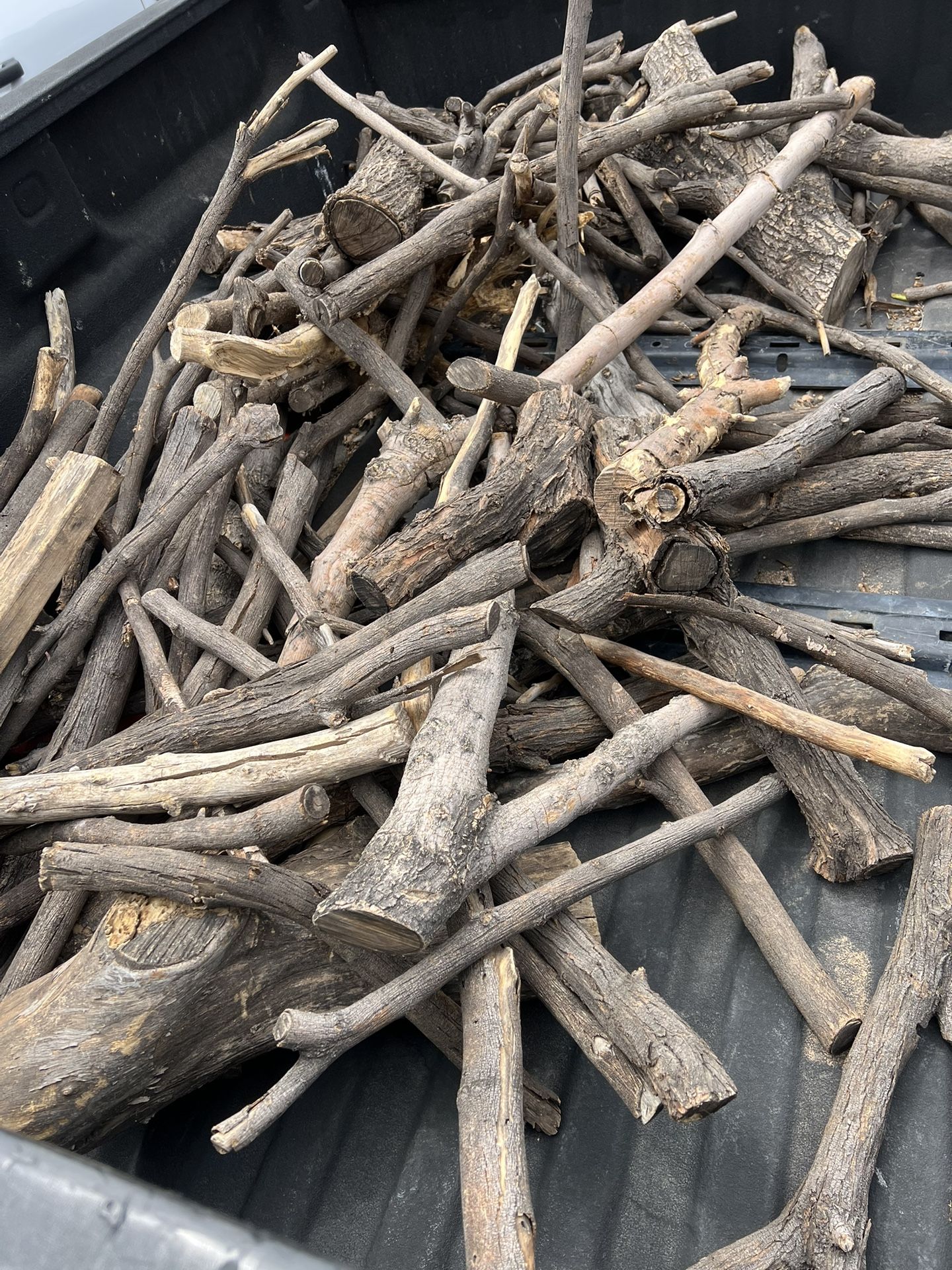 Mesquite firewood