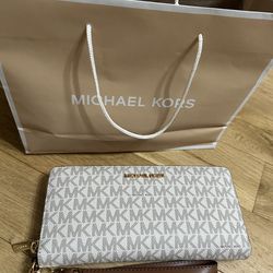 Michael Kors Large Wallet