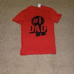 NWT MENS WELL WORN #1 DAD T SHIRT RED AND BLACK SIZE S 