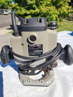 Poster cable Plunge router