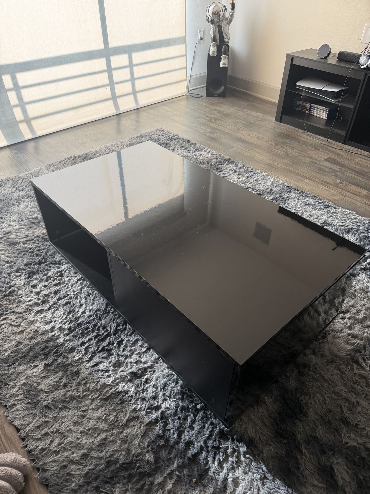 Black Wood Coffee Table with Glossy Top 43.5in Modern Design Very Good Condition