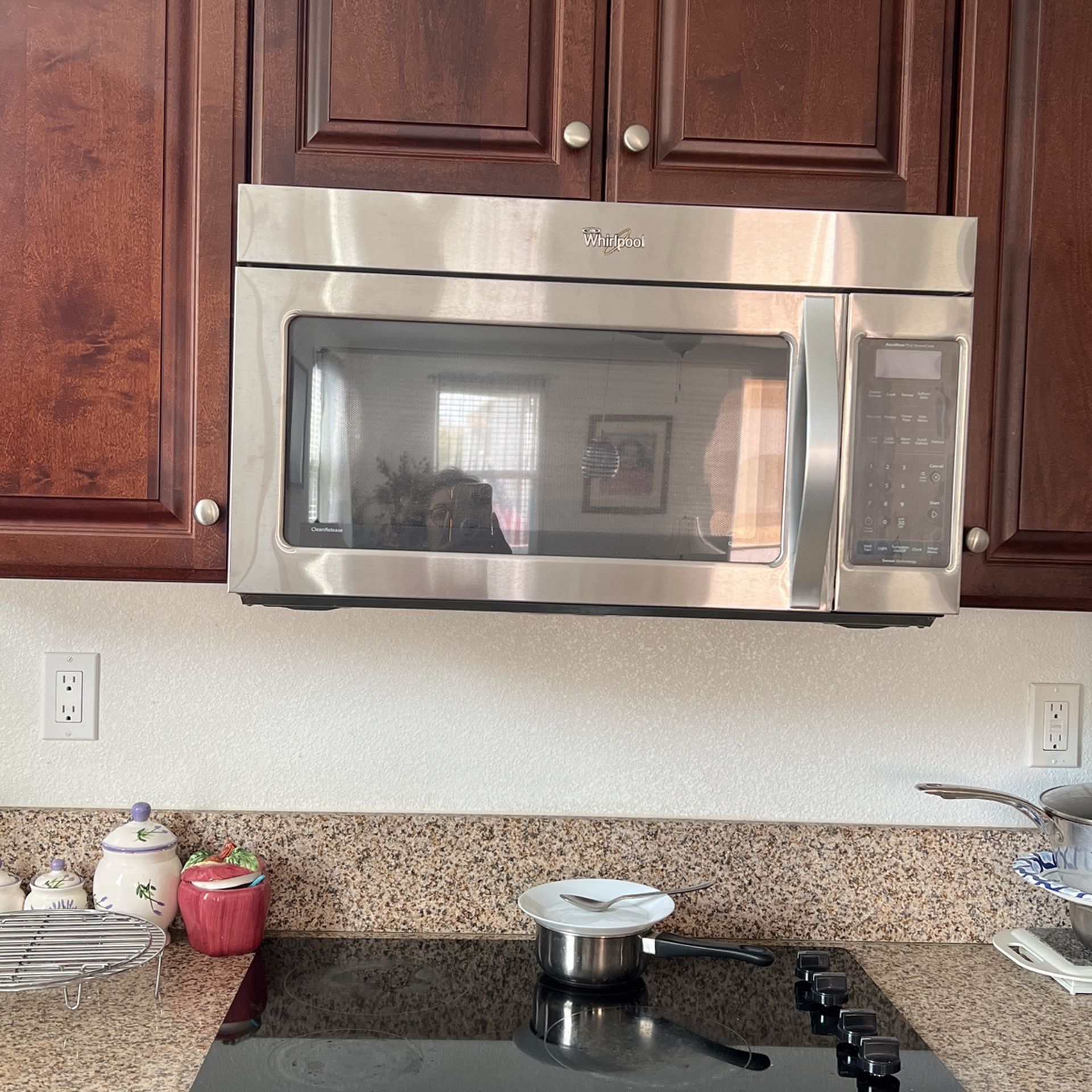 Whirlpool Microwave