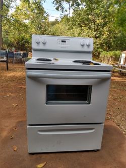 Frigidaire electric range