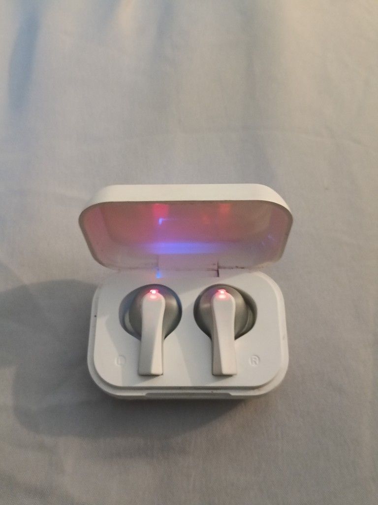 Very Loud Bluetooth Earbuds White For Sale