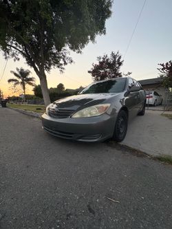 2004 Toyota Camry