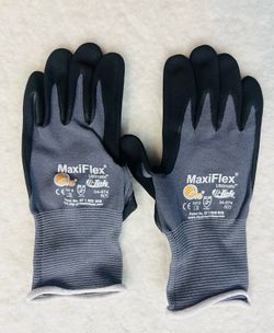 Maxiflex Super Light Weight Work Gloves 12 Pairs Size Small New