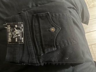 Men’s Clothing Bundle – True Religion, Levi’s 501, Ariat & Nike Air Force 1 – $225 OBO