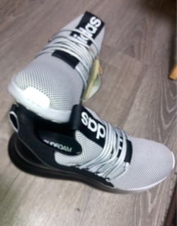 Adidas Foam Sneakers Size 9