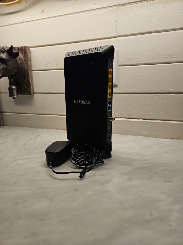 NETGEAR Nighthawk Cable Modem with Voice (CM1150v) - Certified for Xfinity