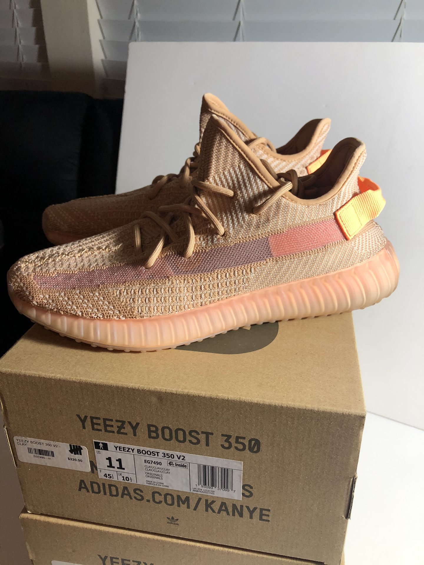 Adidas Yeezy 350 V2 clay size 11 and 11.5 used