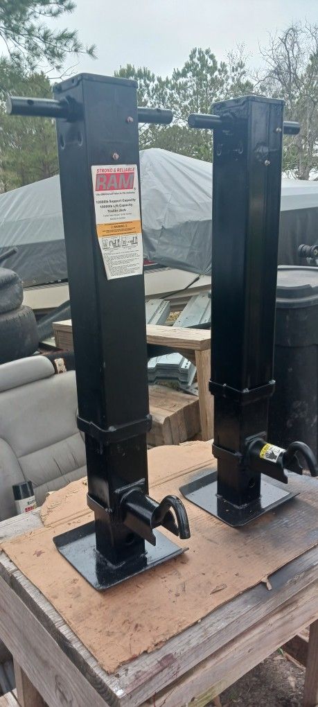  Ram 12k  Jacks