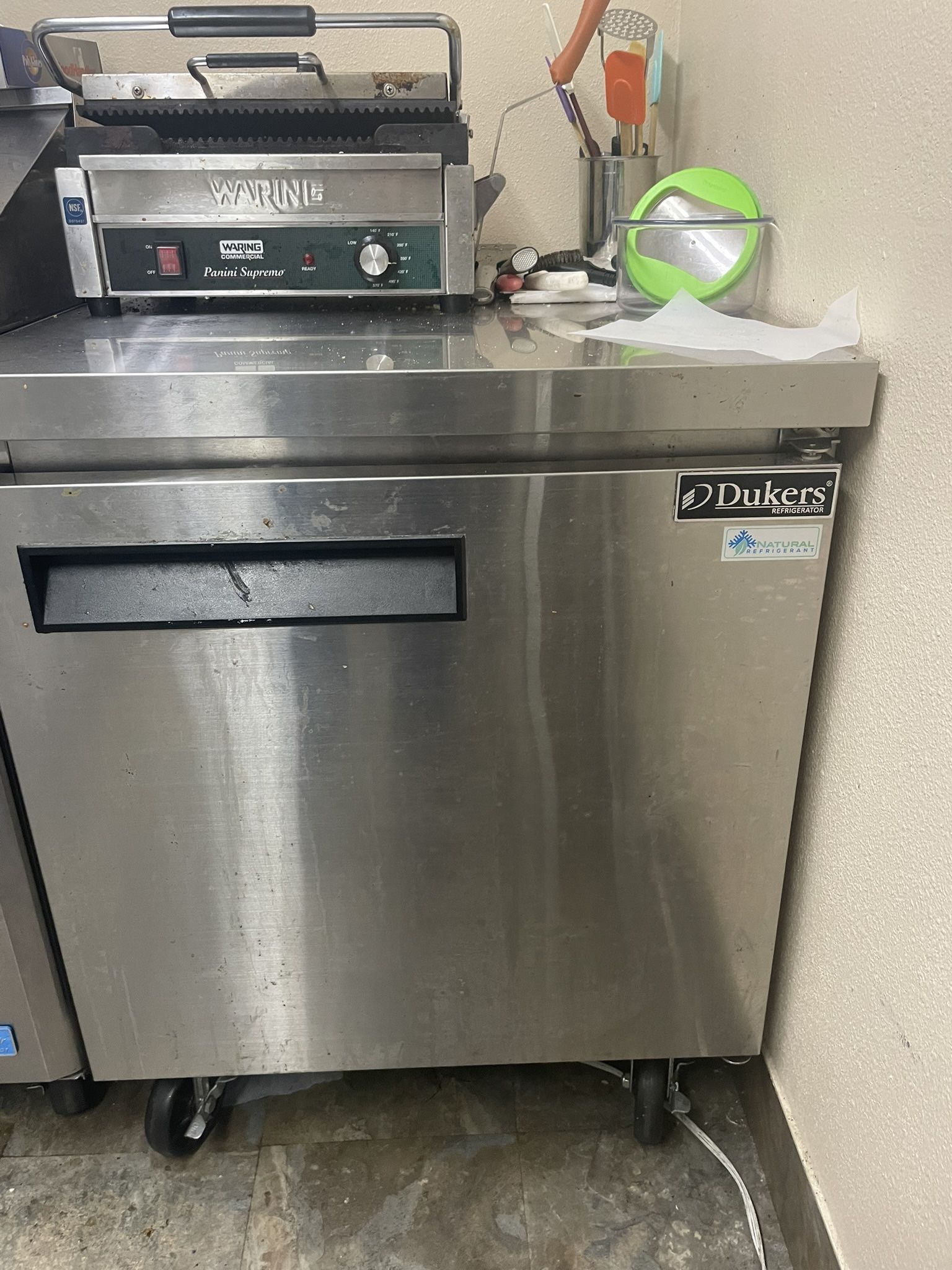 Dukers Underbar Fridge
