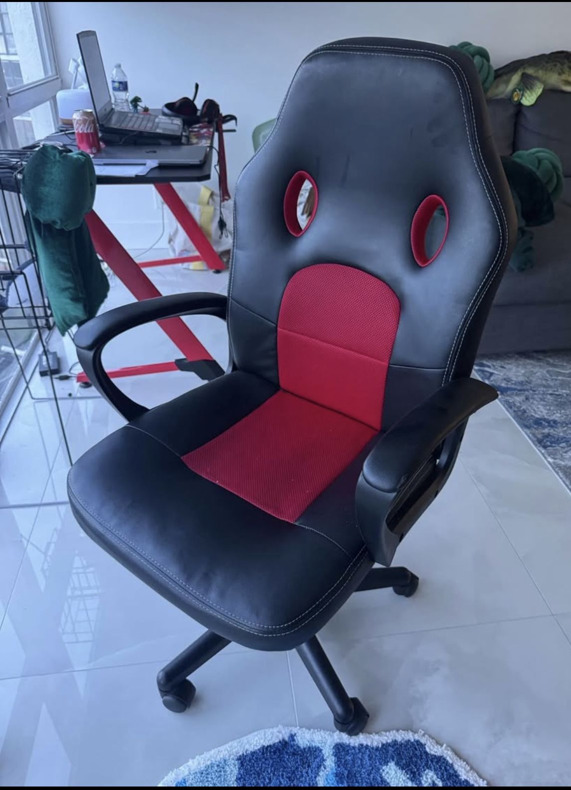 GAMING CHAIR 50$