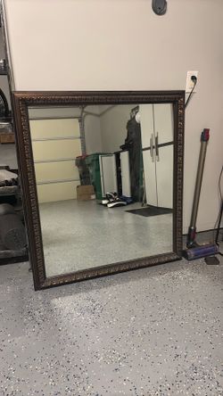 42x38 Mirror