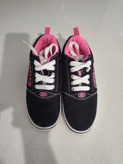 Heelys girls size 3