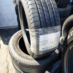 225/60/17 Michelin 4 semi new tires installed & balanced//4 llantas semi nuevas Michelin instaladas