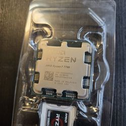 AMD Ryzen 7 7700
