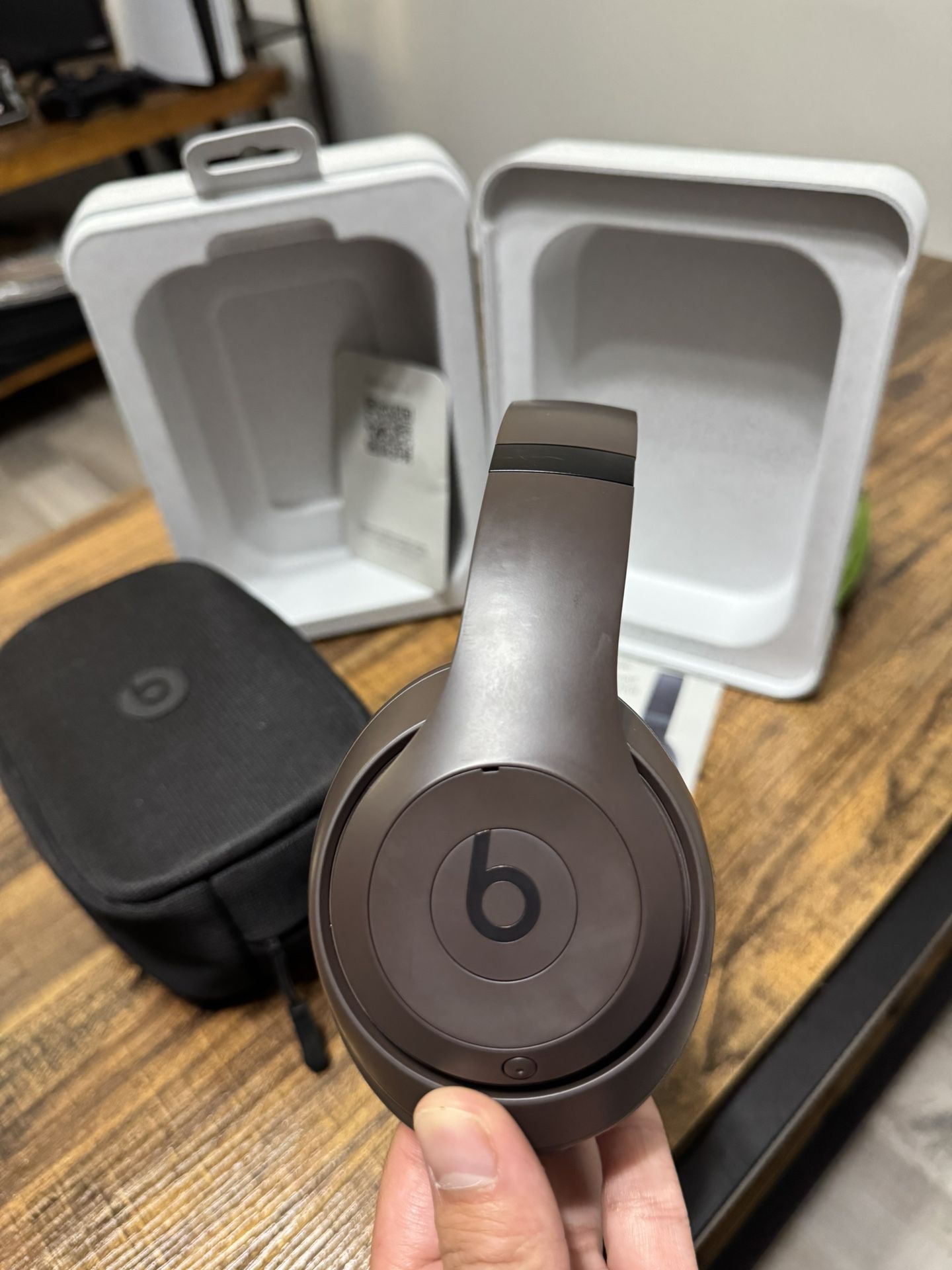 Beats studio pro headphones