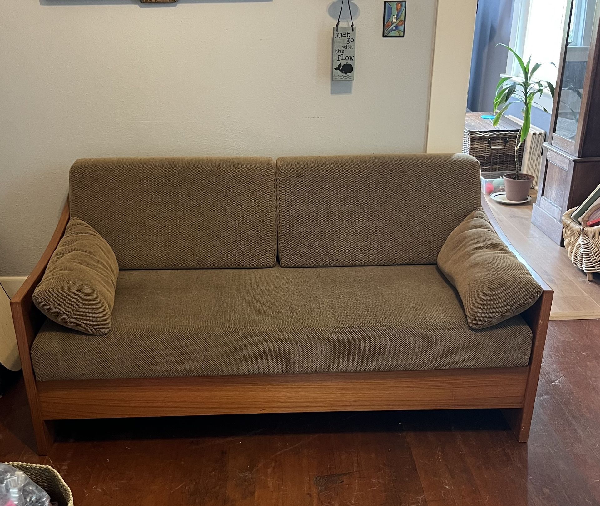 Danish Style 740 Sofa Bed