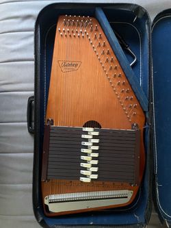 Oscar Schmidt 15 Chord Berkshire Autoharp