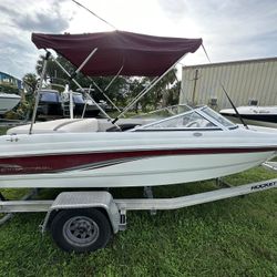 180 SSI Chaparral Boat With  Bad Engine