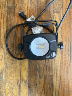 LED WORK LIGHT AS IS