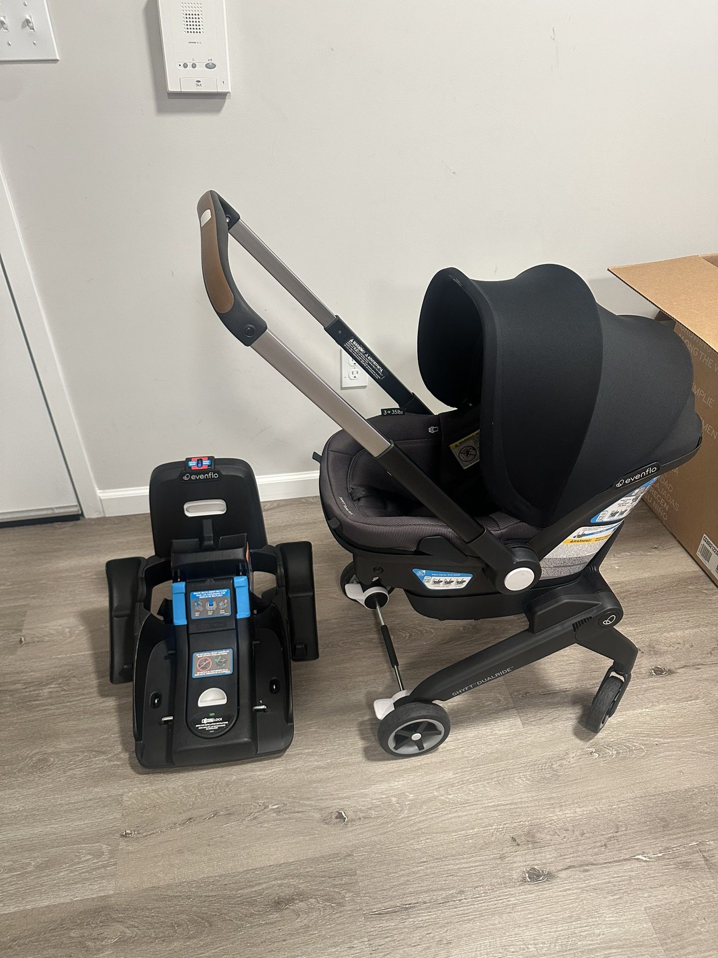 Evenflo Shyft DualRide Travel System with Carryall Storage