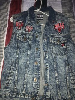 Chicago bulls denim vest with matching strap back.