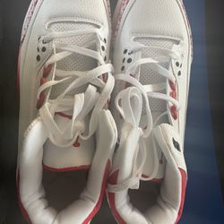 JORDAN 3S
