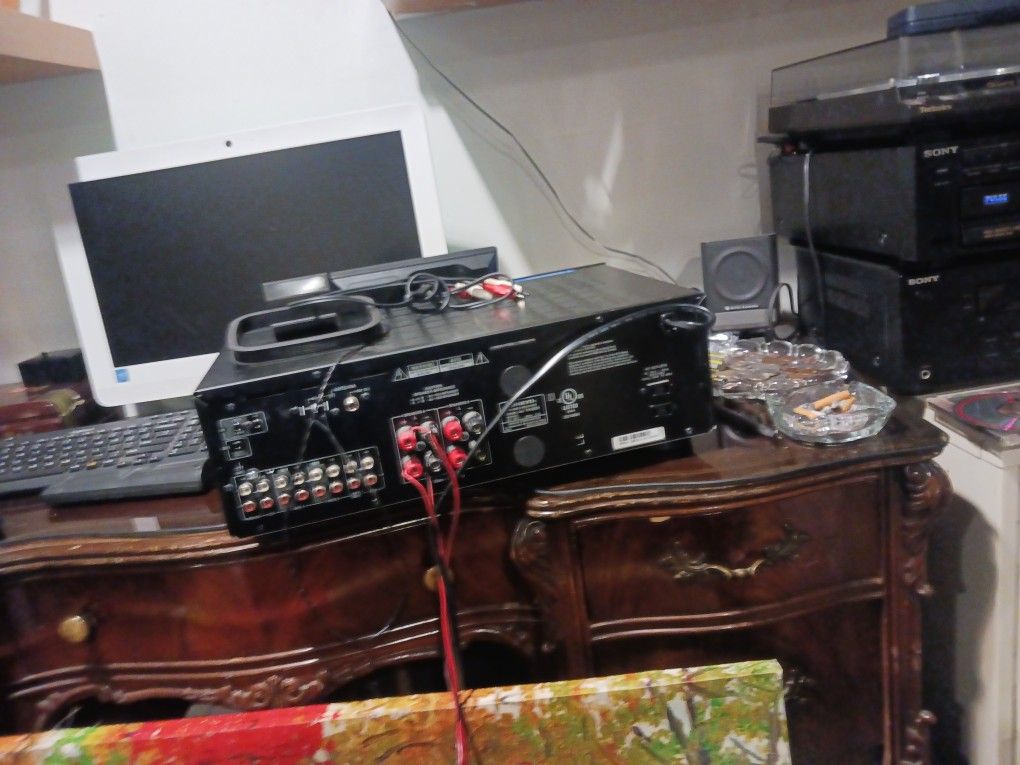 ONKYO Stereo Receiver With Remote