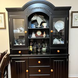 China Cabinet & Dining Room Table Set