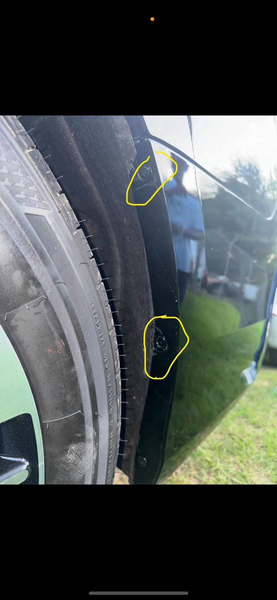 OEM Bumper – Great Condition (Minor Clip Issue)