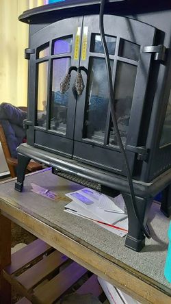 Electric fireplace