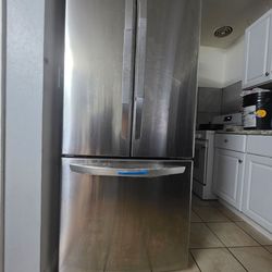 Lg refrigerator