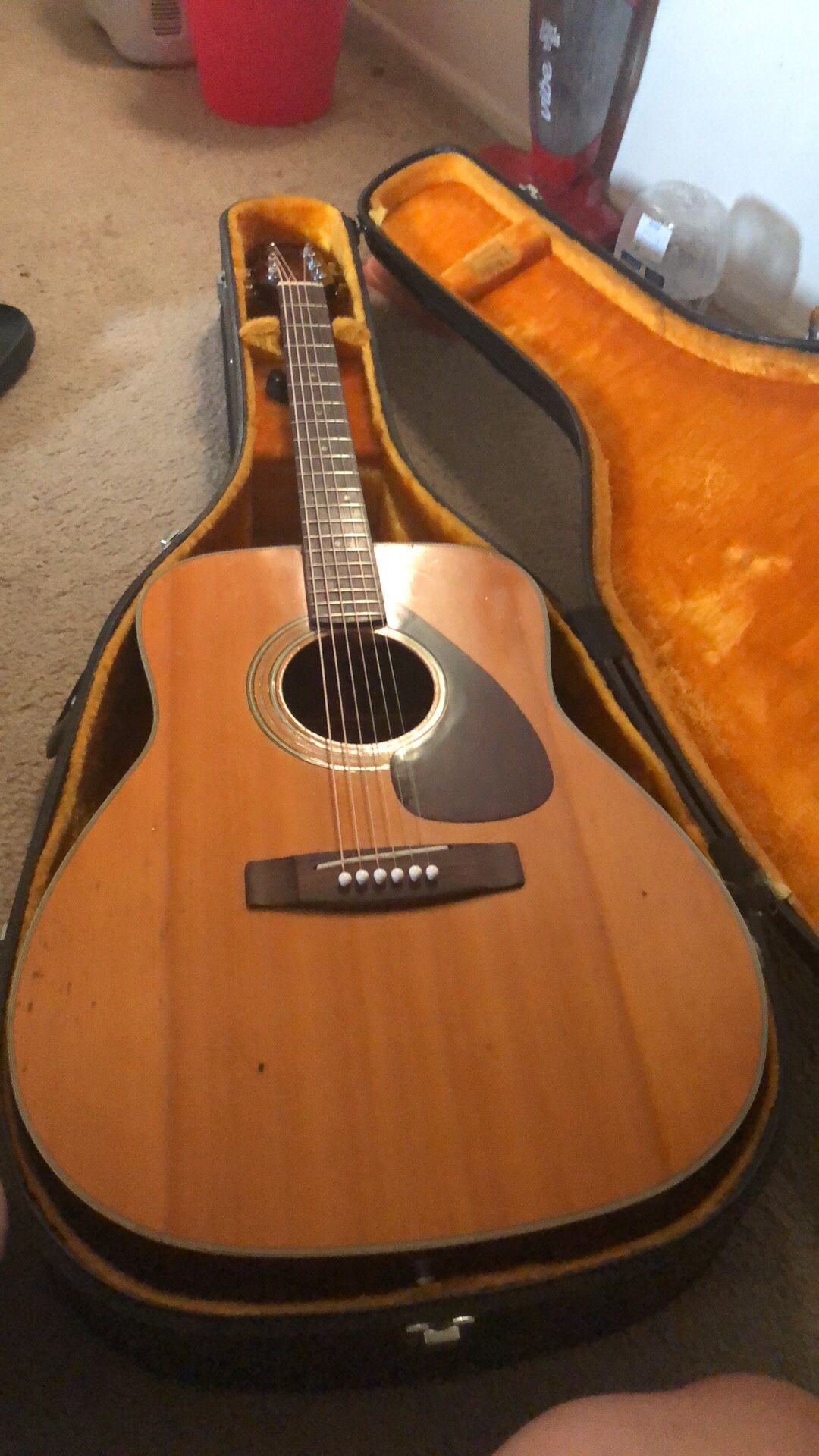 Acoustic Yamaha Guitar 1970 FG200 With Orig Yamaha Hardcase