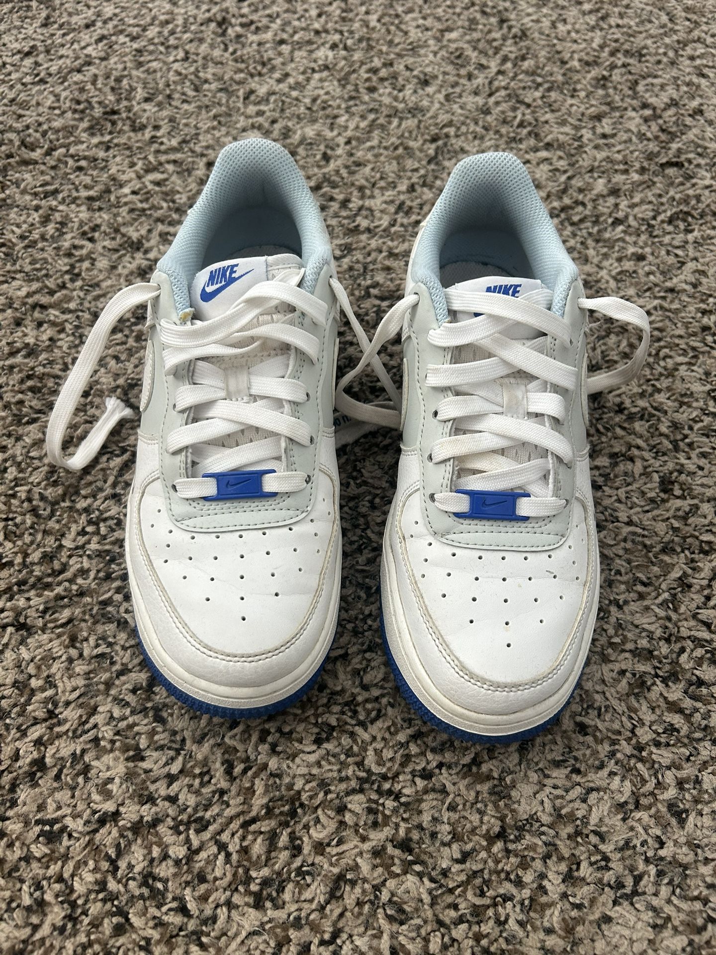 Air Force 1 ( Size 5.5y/ 7 Womens)