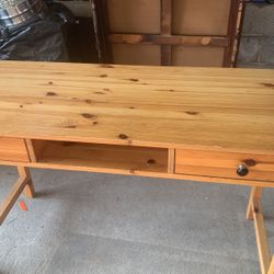 Pine Table 