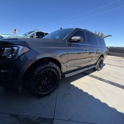 FORD EXPEDITION MAXX 20202 