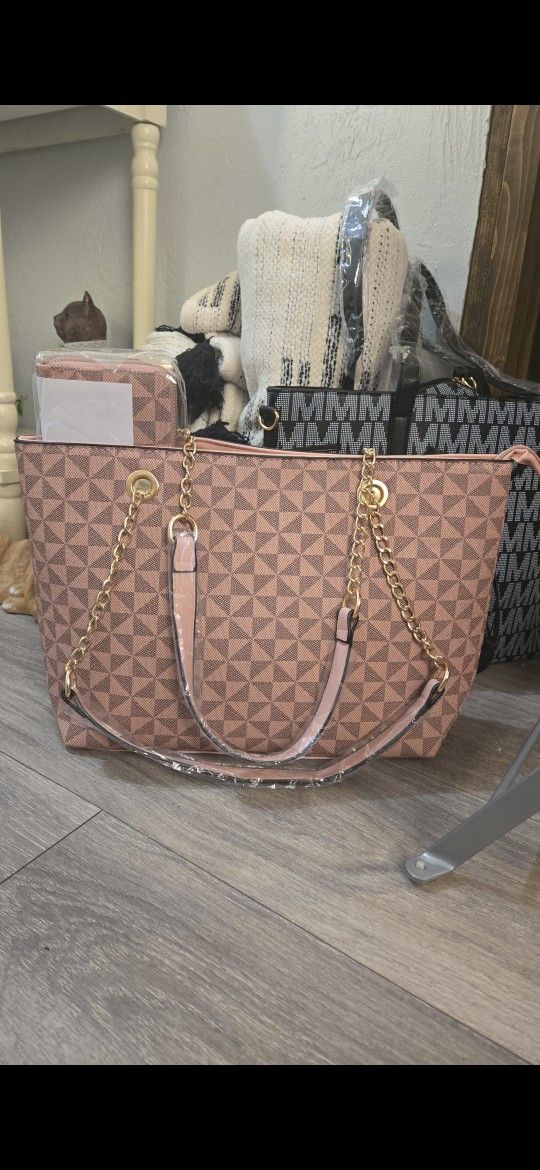 Beautiful Purses Set $30