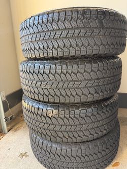 275/60/20 Bridgestone Dueler A/T