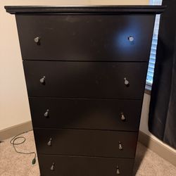 Black  5-Drawer Chest / Dresser – Priced to Sell