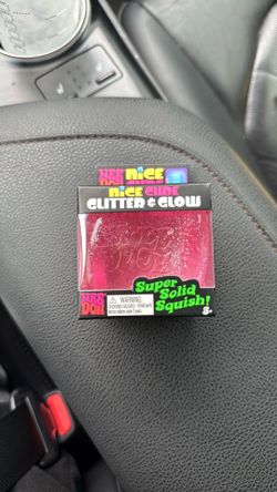 Needoh nice cube glitter and glow
