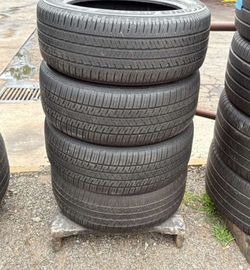 225 55 19 Bridgestone Copia Set of 4 Used In Premium Condition